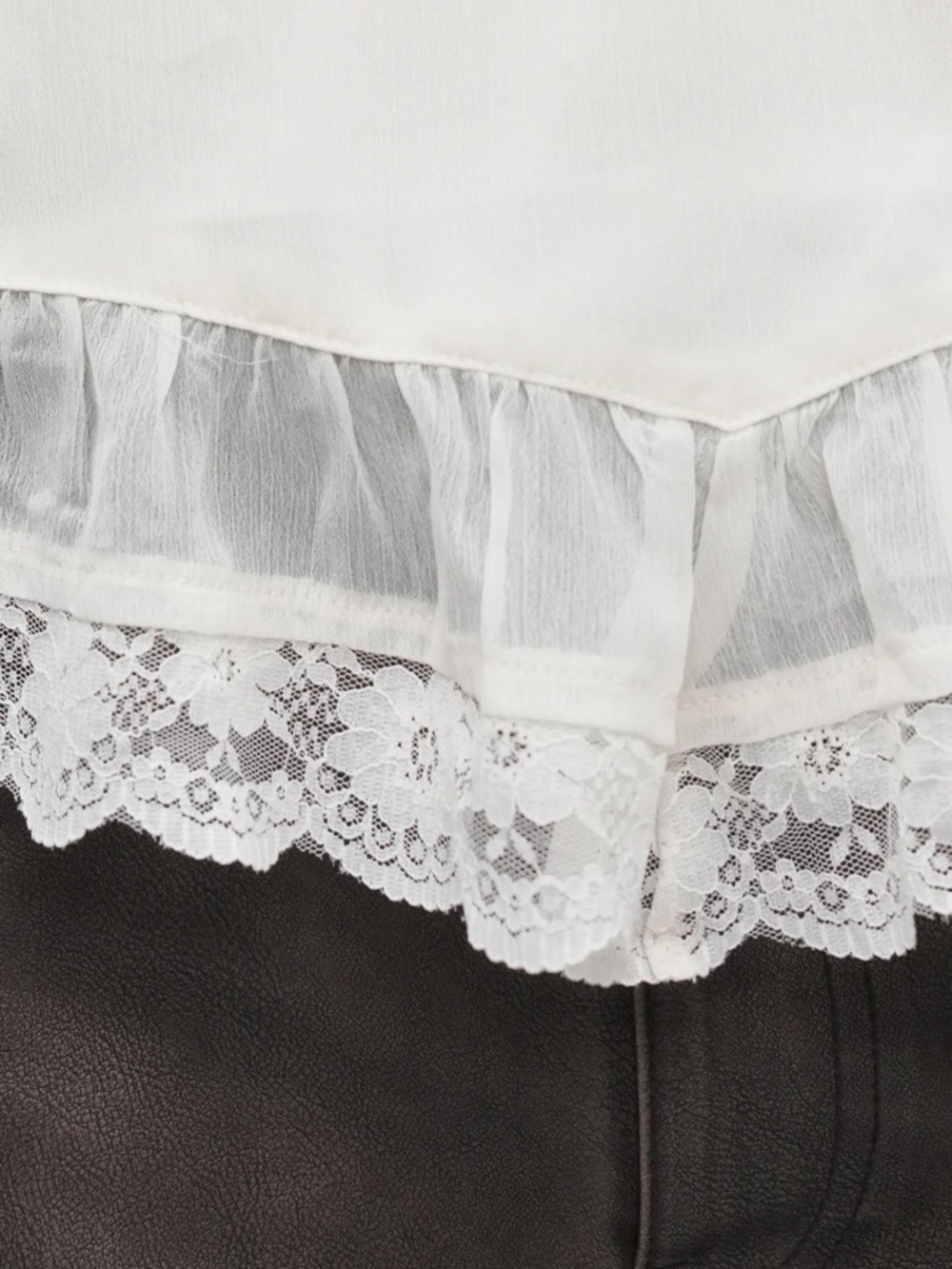 Abercrombie & Fitch Ivory Lace Ruffle Camisole NWT - Picture 5 of 5